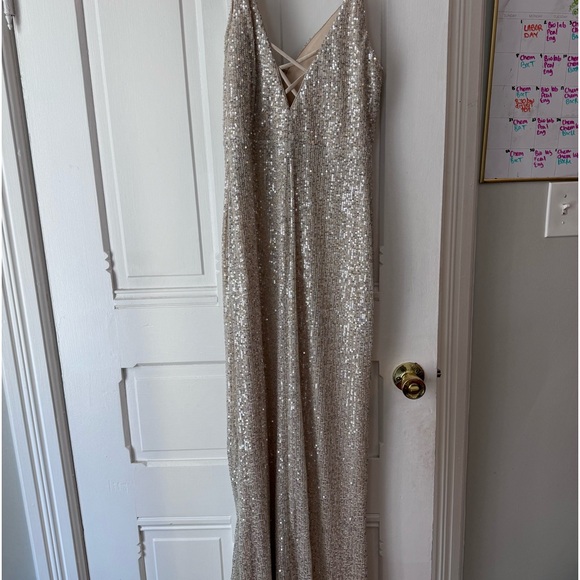 Dresses & Skirts - Hoco dress size L